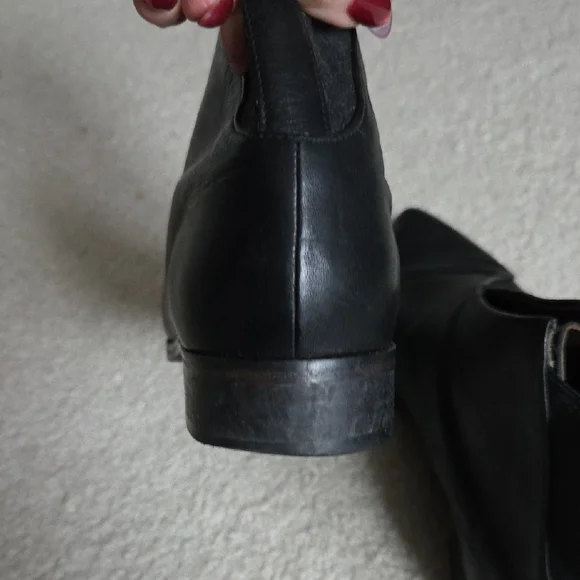 COCLICO Black Leather Ankle Booties - Picture 8 of 10